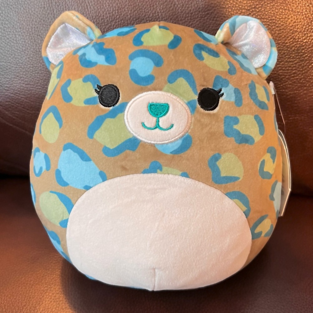 NWT - Squishmallows - HARD TO FIND - Enos - 8 inches